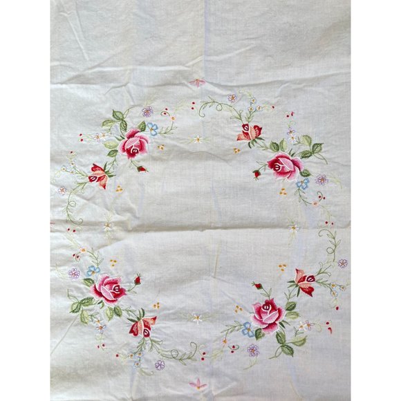 Small Vintage Square Rose Floral Hand Embroidered Alter Table Cloth 32" x 32" - Picture 2 of 6
